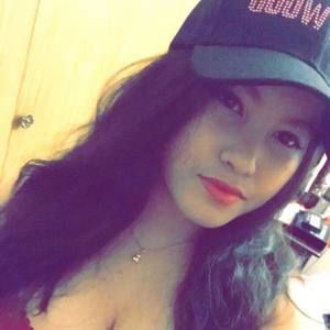 Meet your Posher, Luna